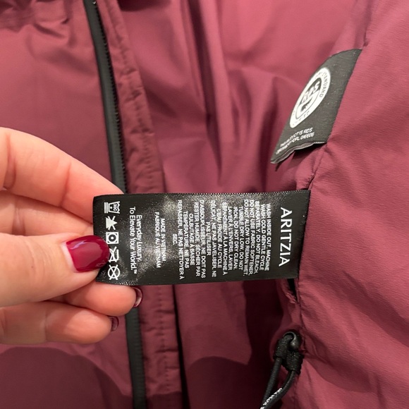 Superpuff waterproof shorty jacket - Picture 5 of 6